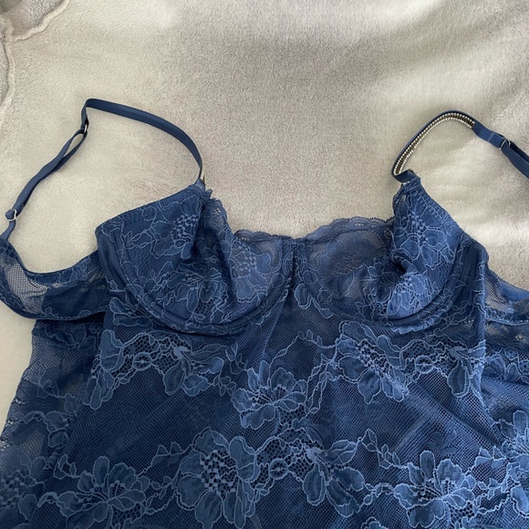 Beautiful rhinestone strap chemise sz L - Picture 2 of 13